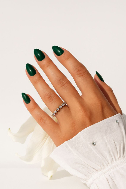 انگشتر زنانه تنیسی مناسب استایل مجلسی و روزمره