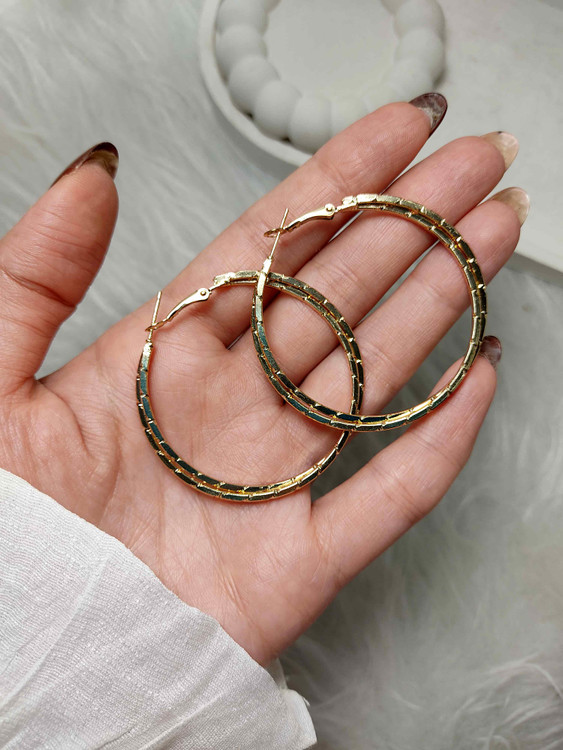 گوشواره زنانه حلقه ای بزرگ طلایی