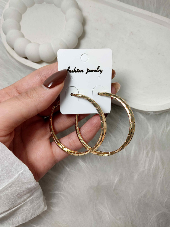 گوشواره طلایی بزرگ طرح بافت